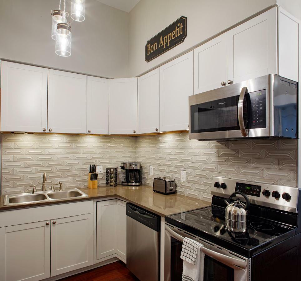 Newly Renovated Historic Savannah Townhome! Esterno foto