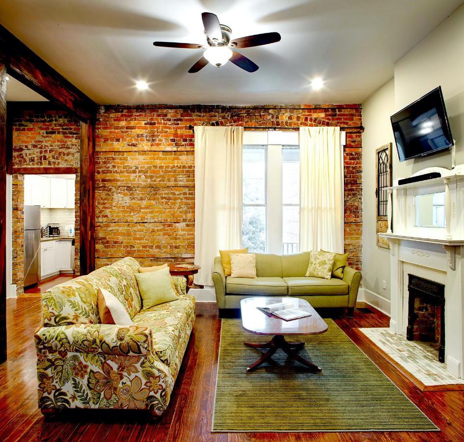 Newly Renovated Historic Savannah Townhome! Esterno foto
